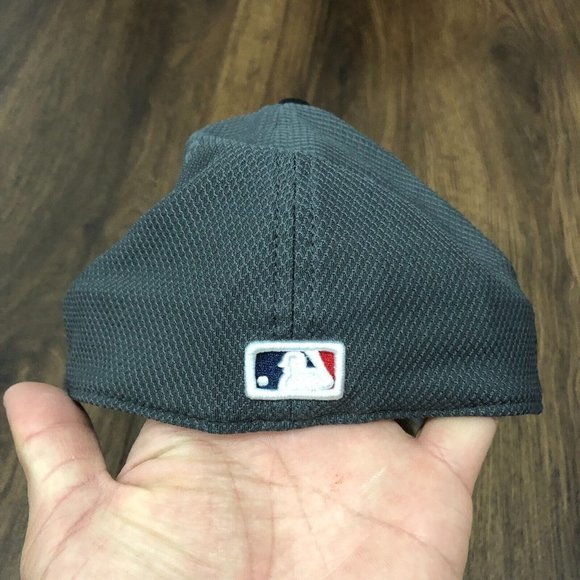 New Era Boston Red Sox Cap Hat 39Thirty World Series Champion 2013 Flex Fit OSFM - Picture 4 of 11